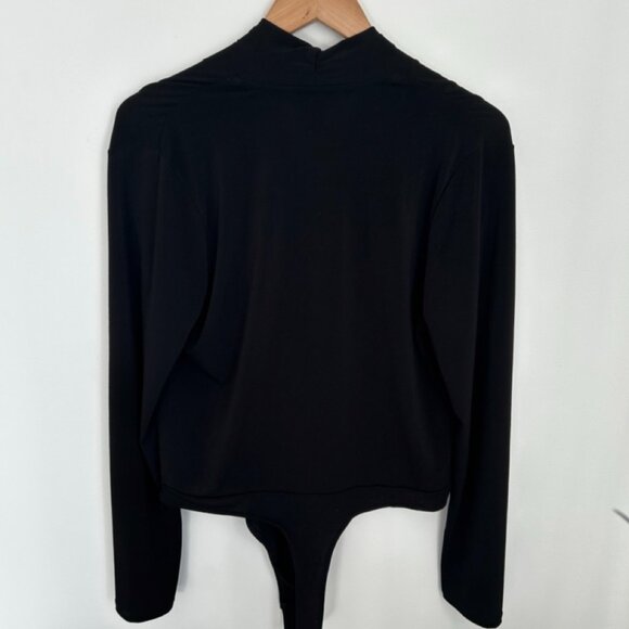 Banana Republic Wrap Bodysuit in Black - Picture 6 of 8